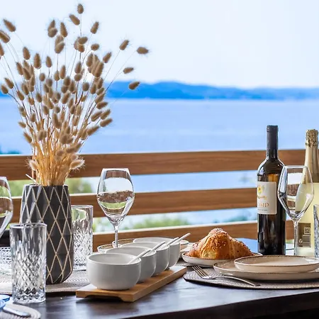 Mobile Altura Luxury Sea View Retreat