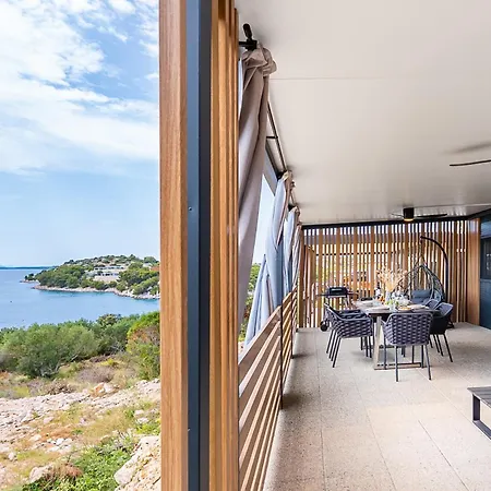 Mobile Altura Luxury Sea View Retreat