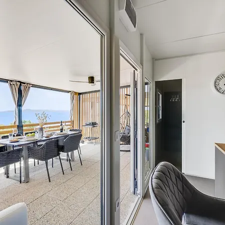 אתר קמפינג Mobile Altura Luxury Sea View Retreat *
